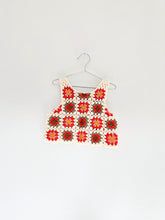 Load image into Gallery viewer, ZEN CROCHET TOP